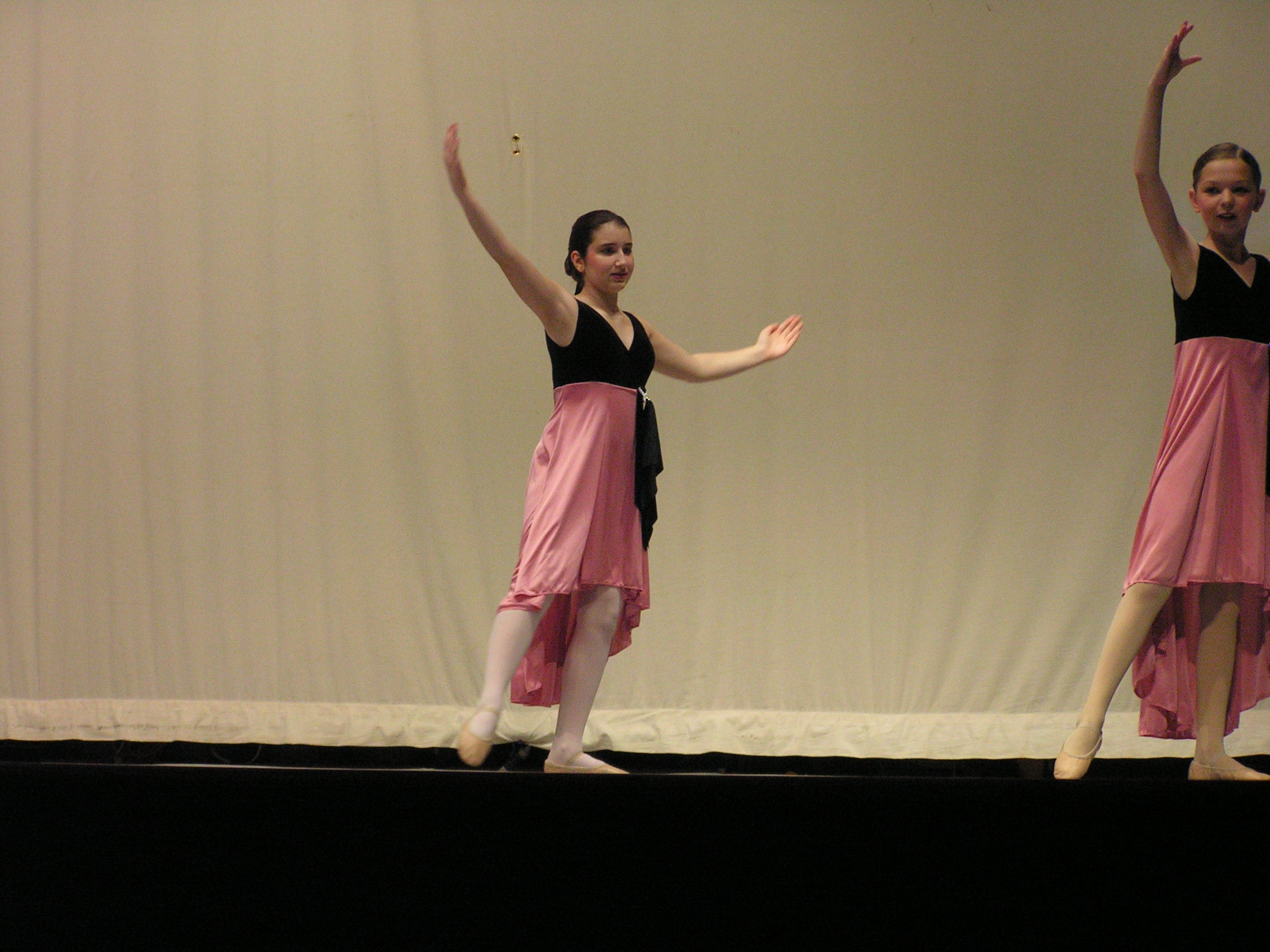 ./2006/Dance Recital/Danceurs Recital 20 0018.JPG